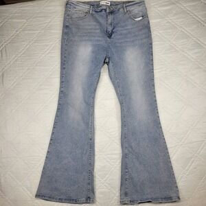 Fashion Nova flare leg blue jeans size 18‎